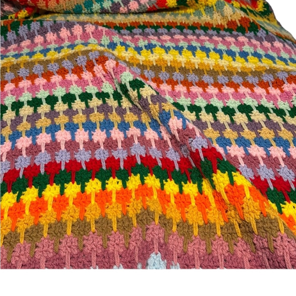 Multicolored handknit wool throw. VGUC